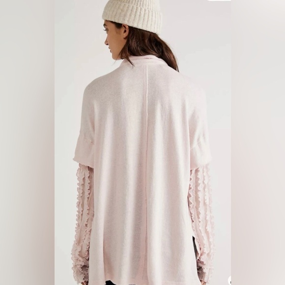 Free People On Your Sleeve Twofer Mesh Long Sleeve Ruffled Top Medium EUC - Picture 3 of 6